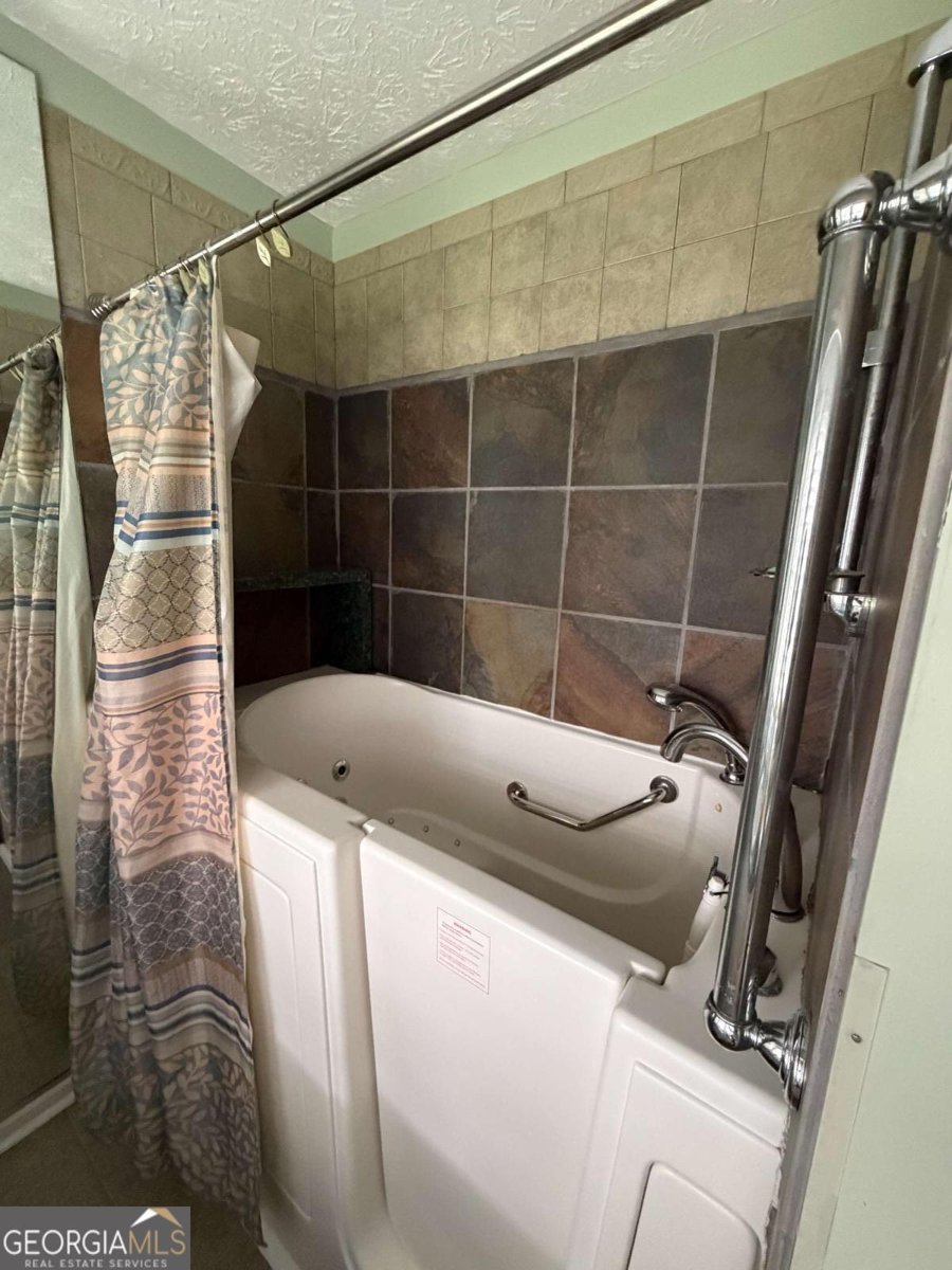 401 Latimore Avenue Buford - Photo 15