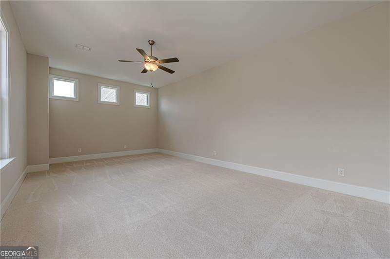 121 Village Green Avenue Woodstock - Photo 27