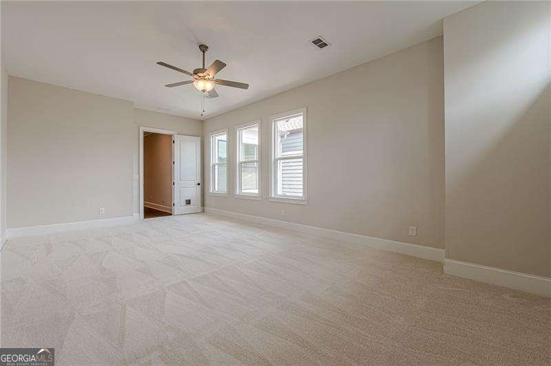 121 Village Green Avenue Woodstock - Photo 29