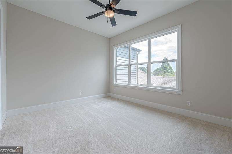 121 Village Green Avenue Woodstock - Photo 32