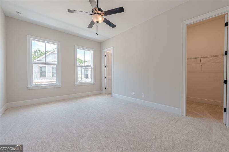 121 Village Green Avenue Woodstock - Photo 35