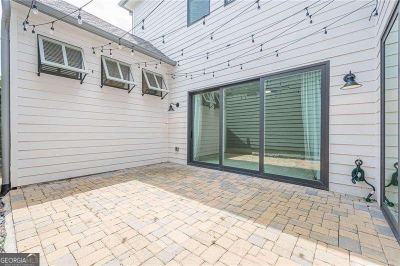 121 Village Green Avenue Woodstock - Photo 39