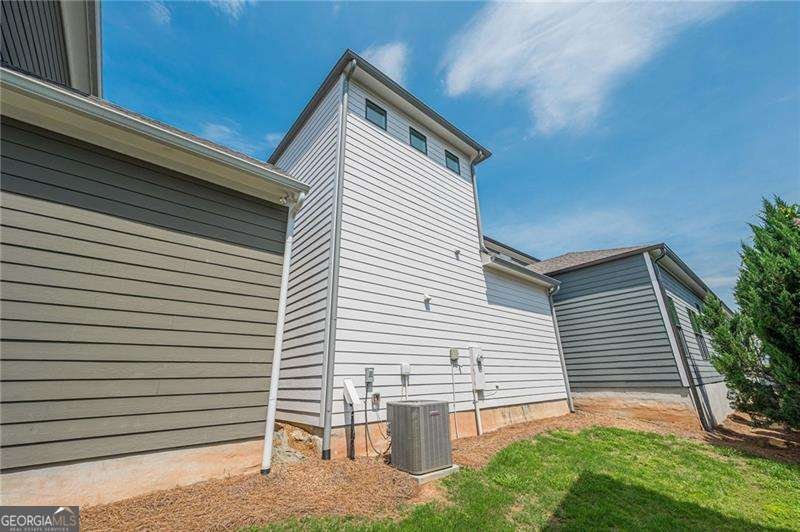 121 Village Green Avenue Woodstock - Photo 54