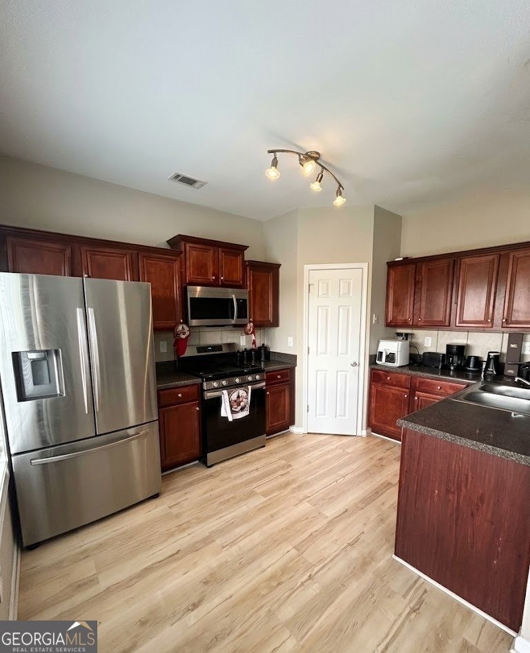 2105 Hasel Street Lawrenceville - Photo 6