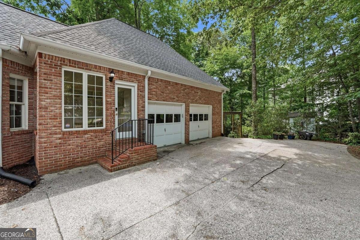 1095 Laurian Park Drive Roswell - Photo 33