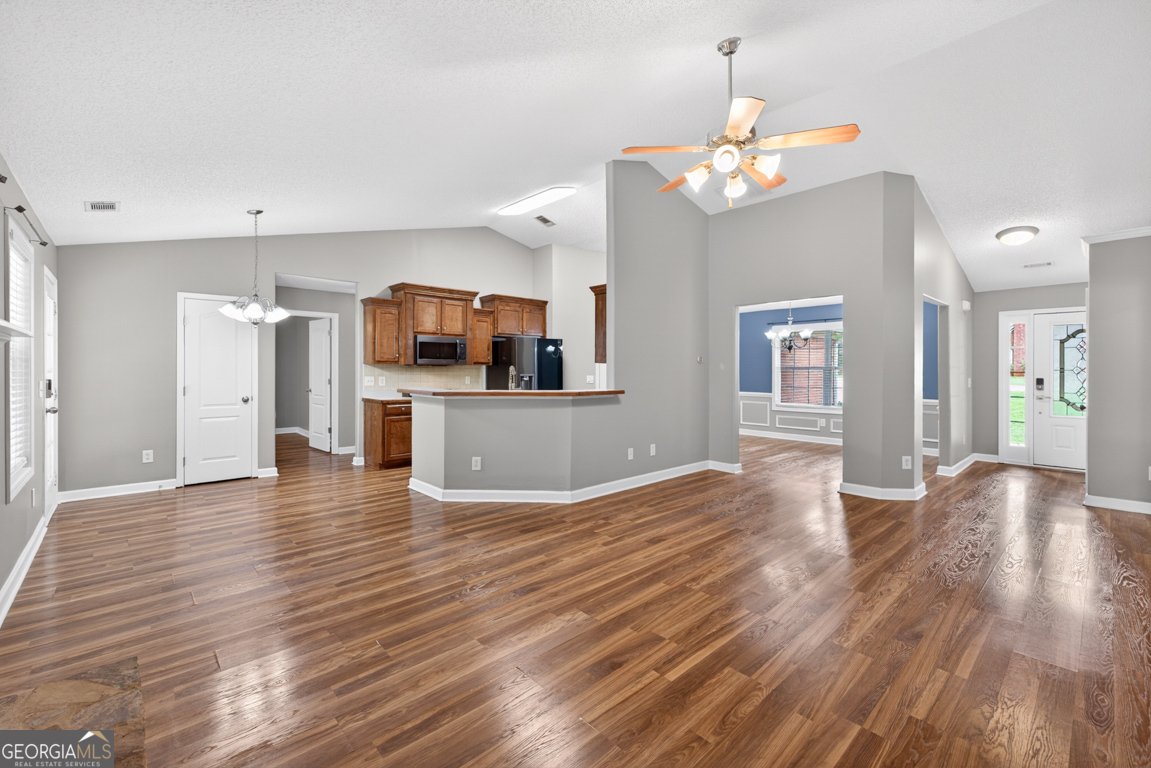 69 Red Bud Road Jefferson - Photo 14