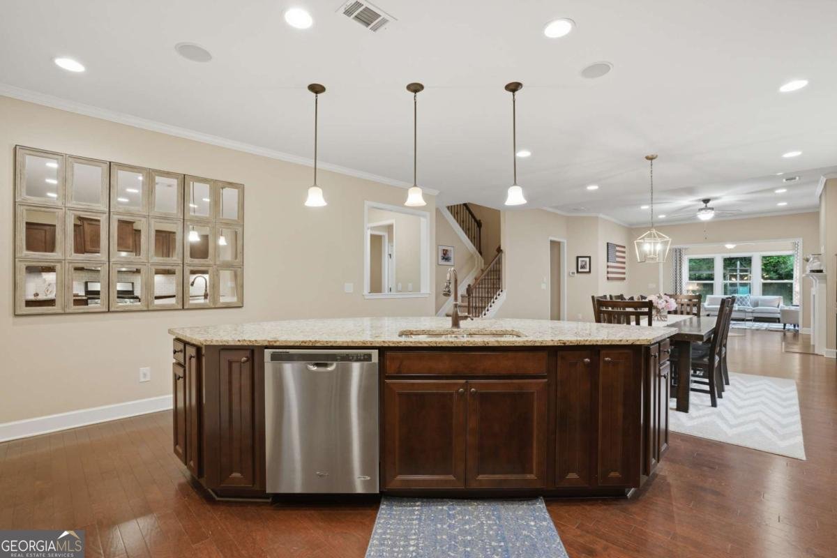 2004 Blossom Hill Drive Roswell - Photo 6