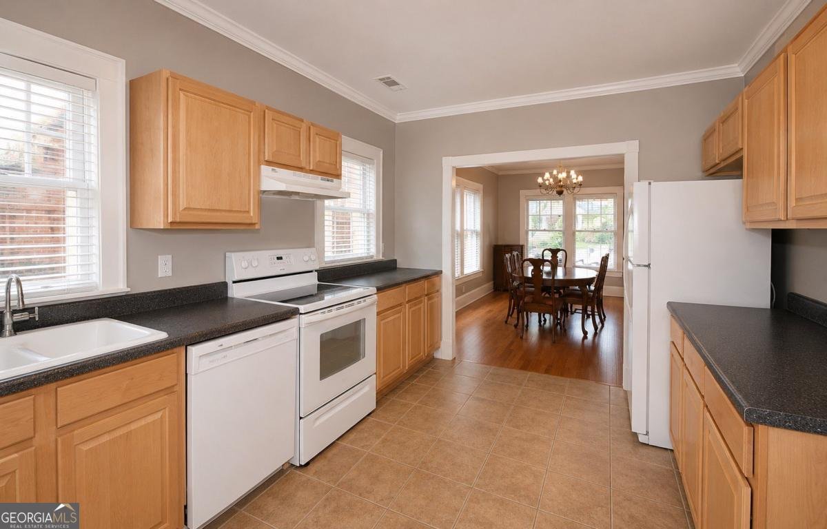 117 4th Avenue Decatur - Photo 6