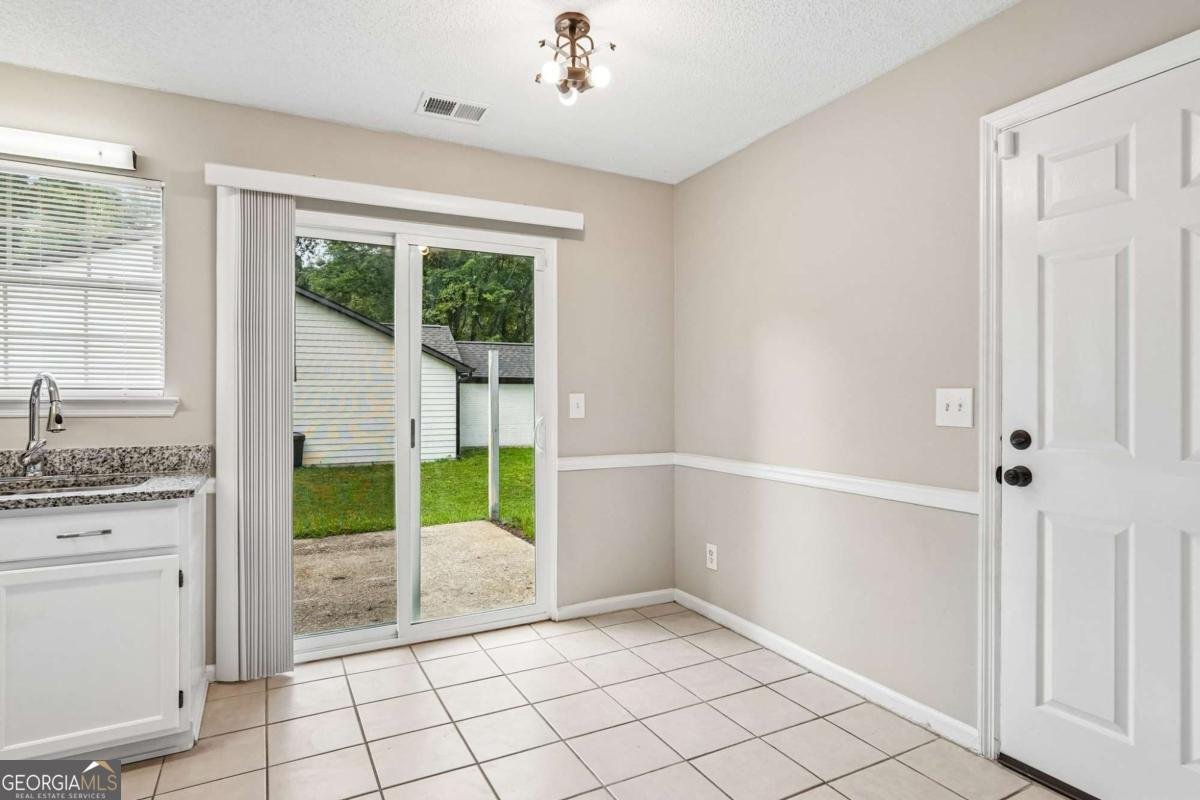 1866 Drew Circle Austell - Photo 10