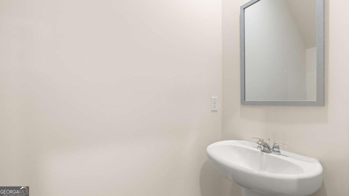 2052 Crossing Road Stone Mountain - Photo 13