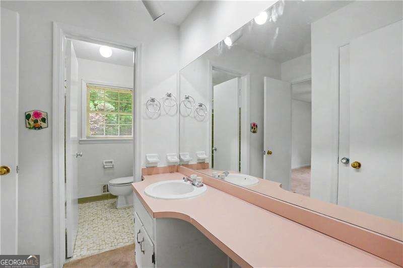 391 Beaumont Drive Stone Mountain - Photo 13