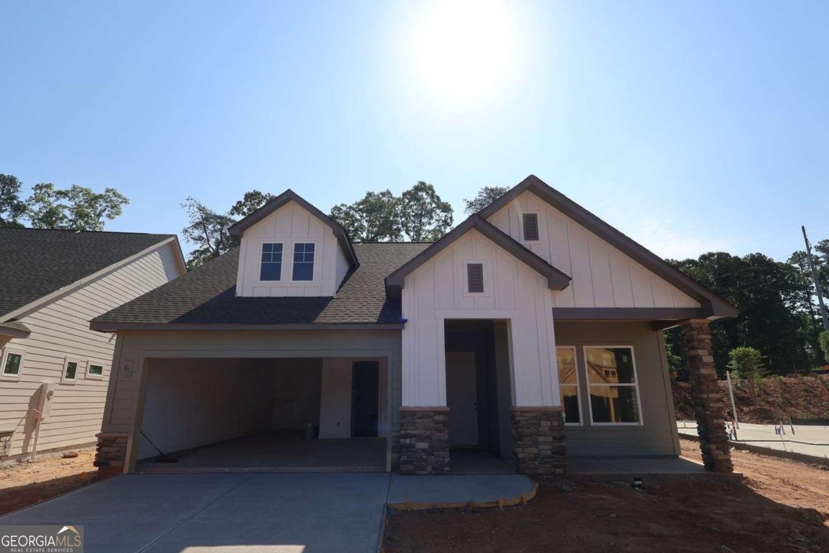 1410 Autumn Lake Drive Gainesville - main photo