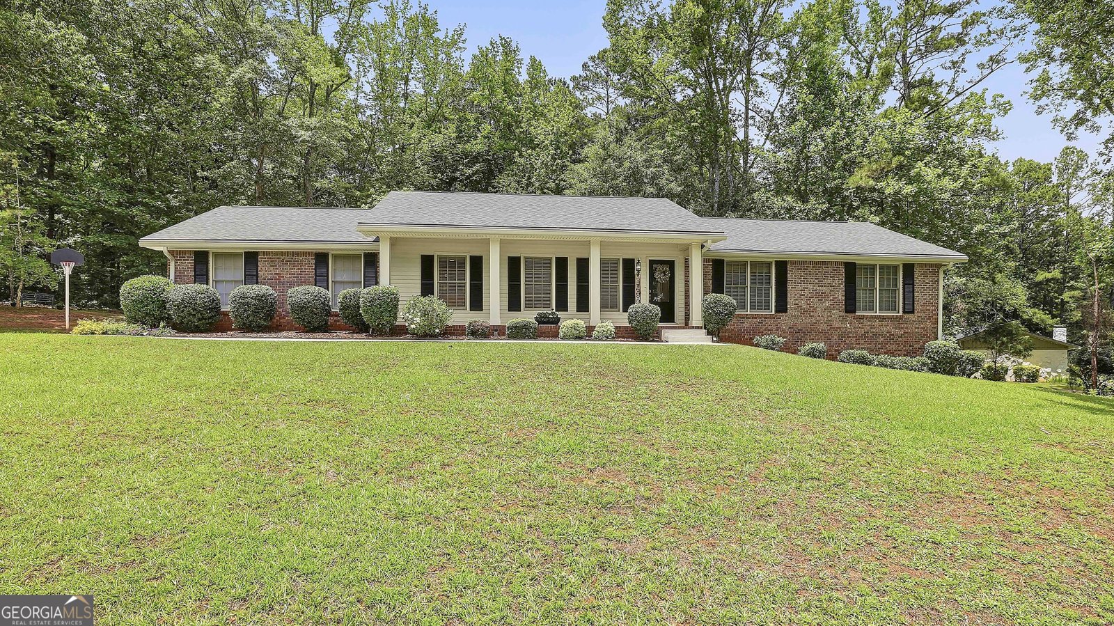 6650 Corico Way Fairburn - main photo