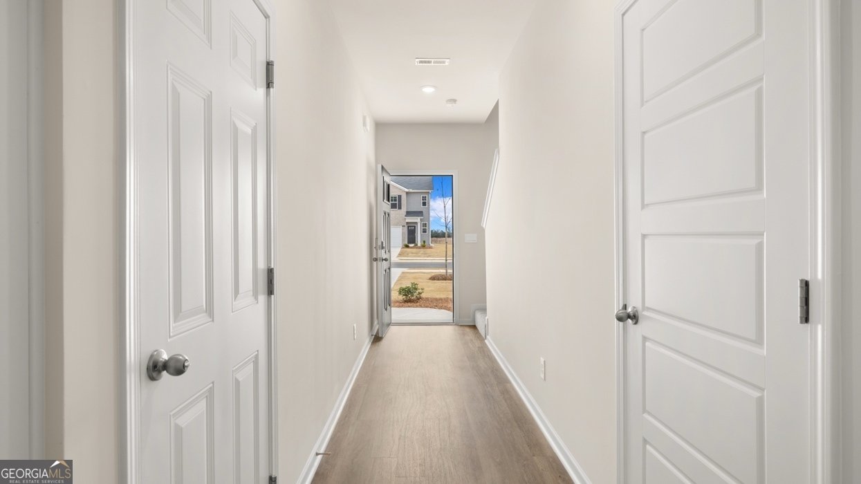 2056 Crossing Road Stone Mountain - Photo 3