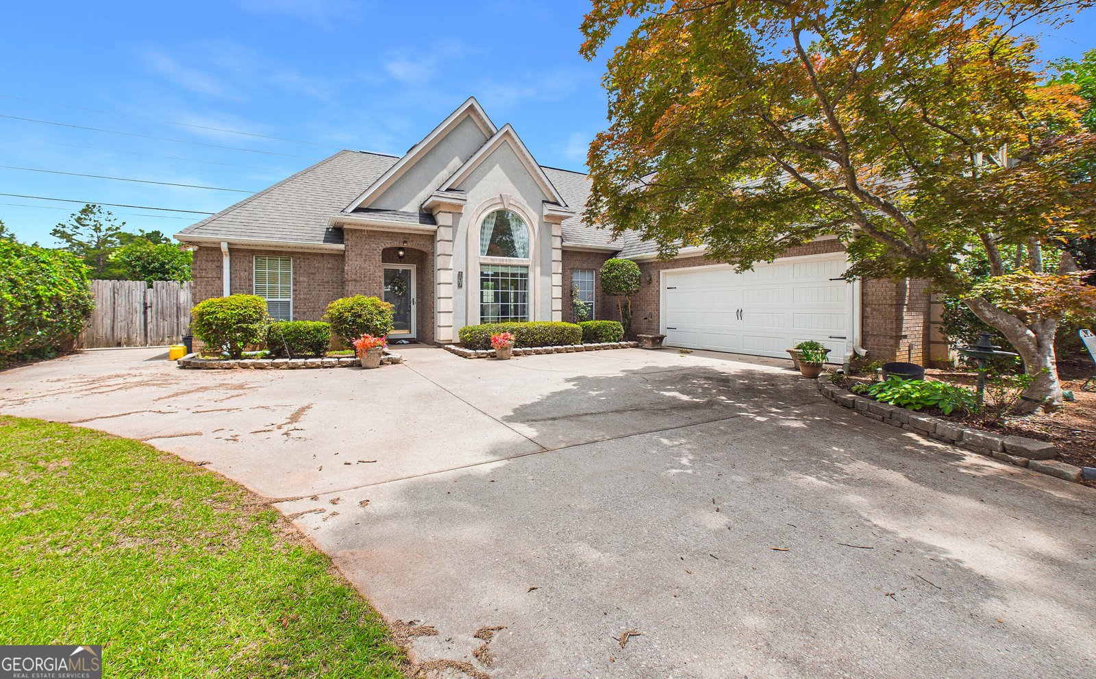 107 Forest Lawn Bonaire - main photo
