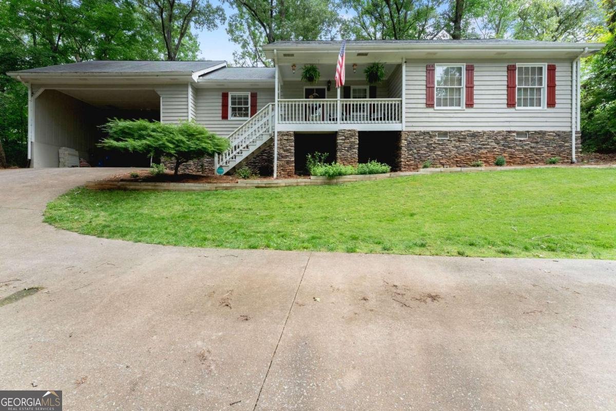 4002 Sundown Drive Gainesville - main photo