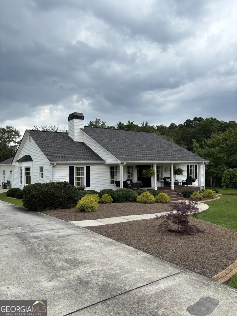 294 Williams Lake Road Powder Springs - main photo