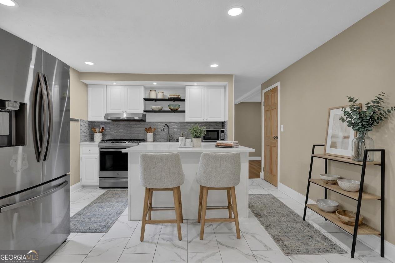9665 Pond Circle Roswell - Photo 12