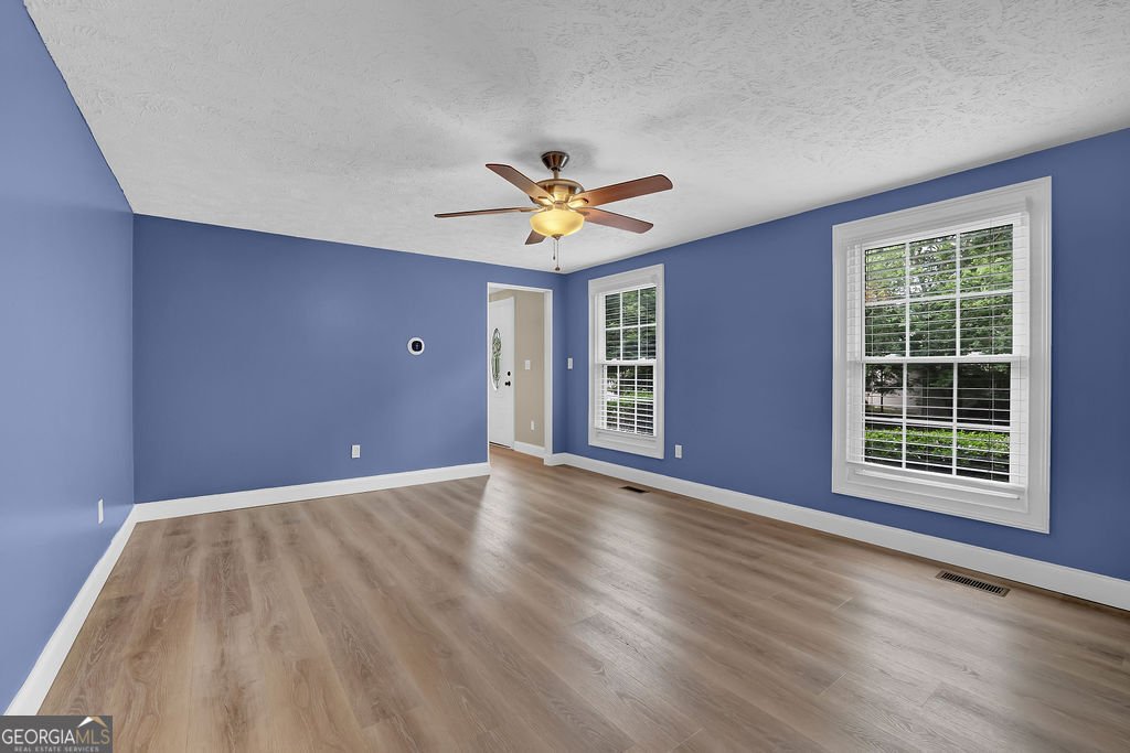 9665 Pond Circle Roswell - Photo 6