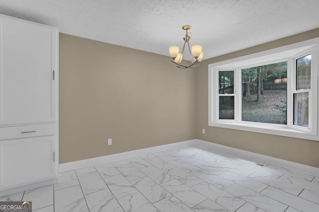 9665 Pond Circle Roswell - Photo 9
