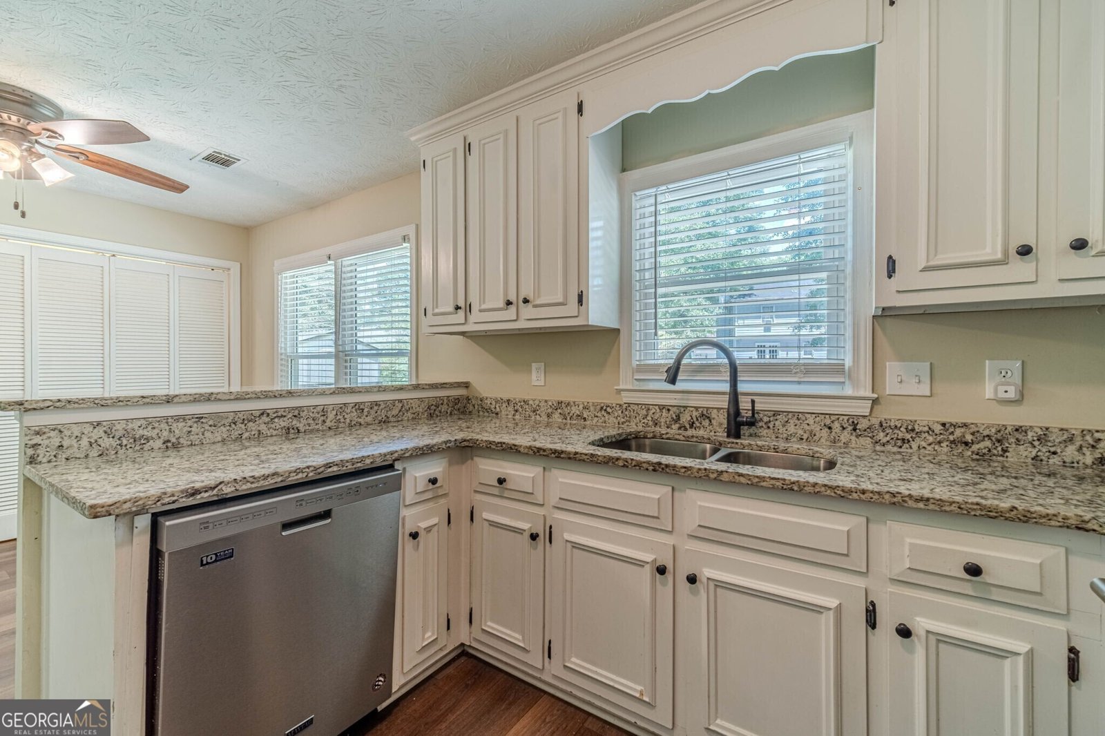 4180 Fox Chase Drive Loganville - Photo 7