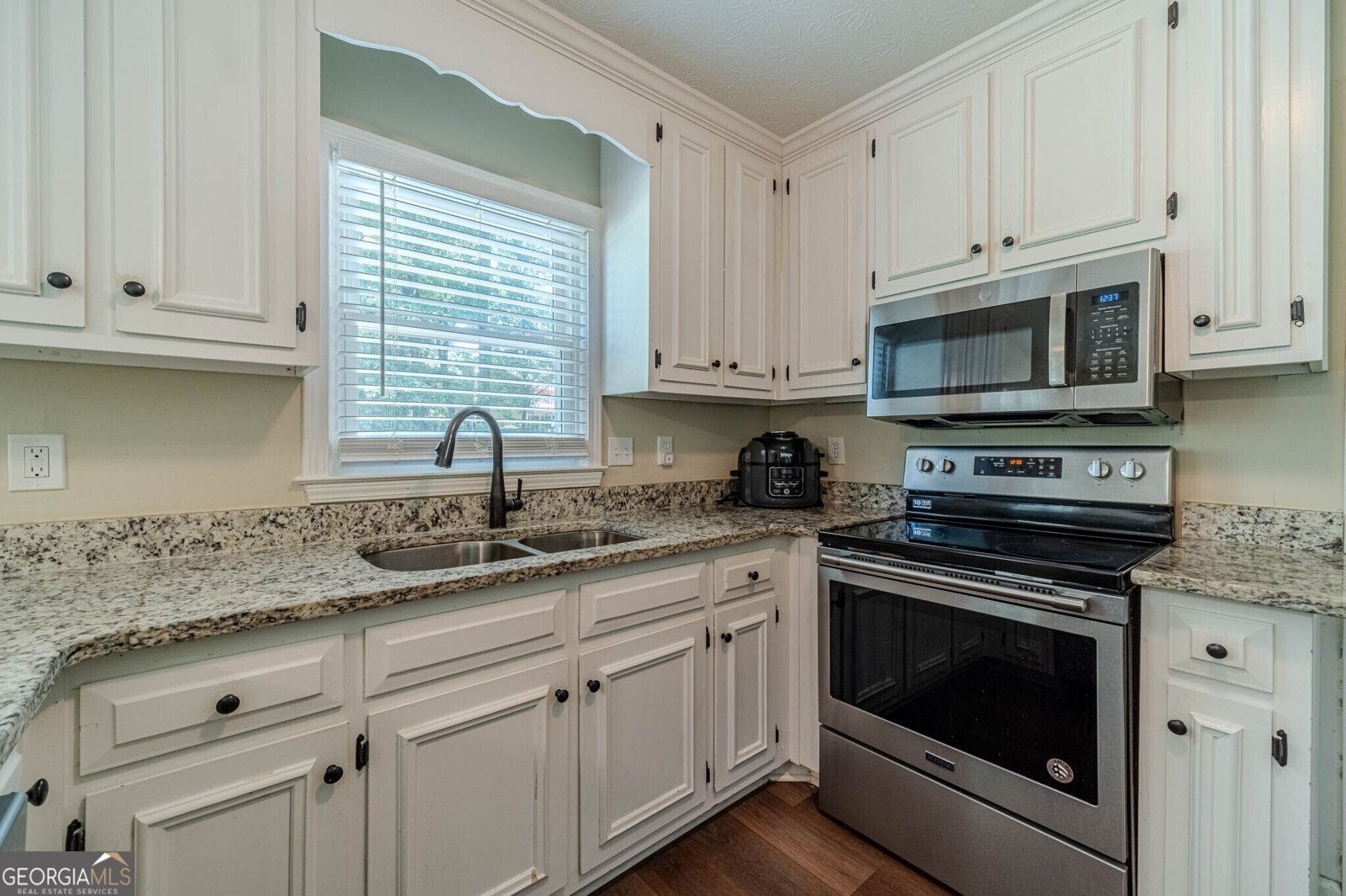 4180 Fox Chase Drive Loganville - Photo 8