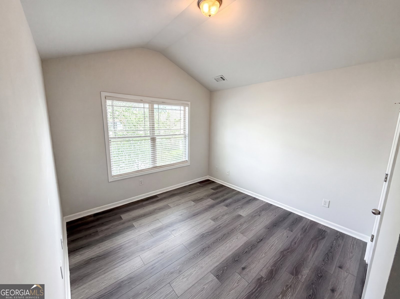 7725 Battle Way Fairburn - Photo 11