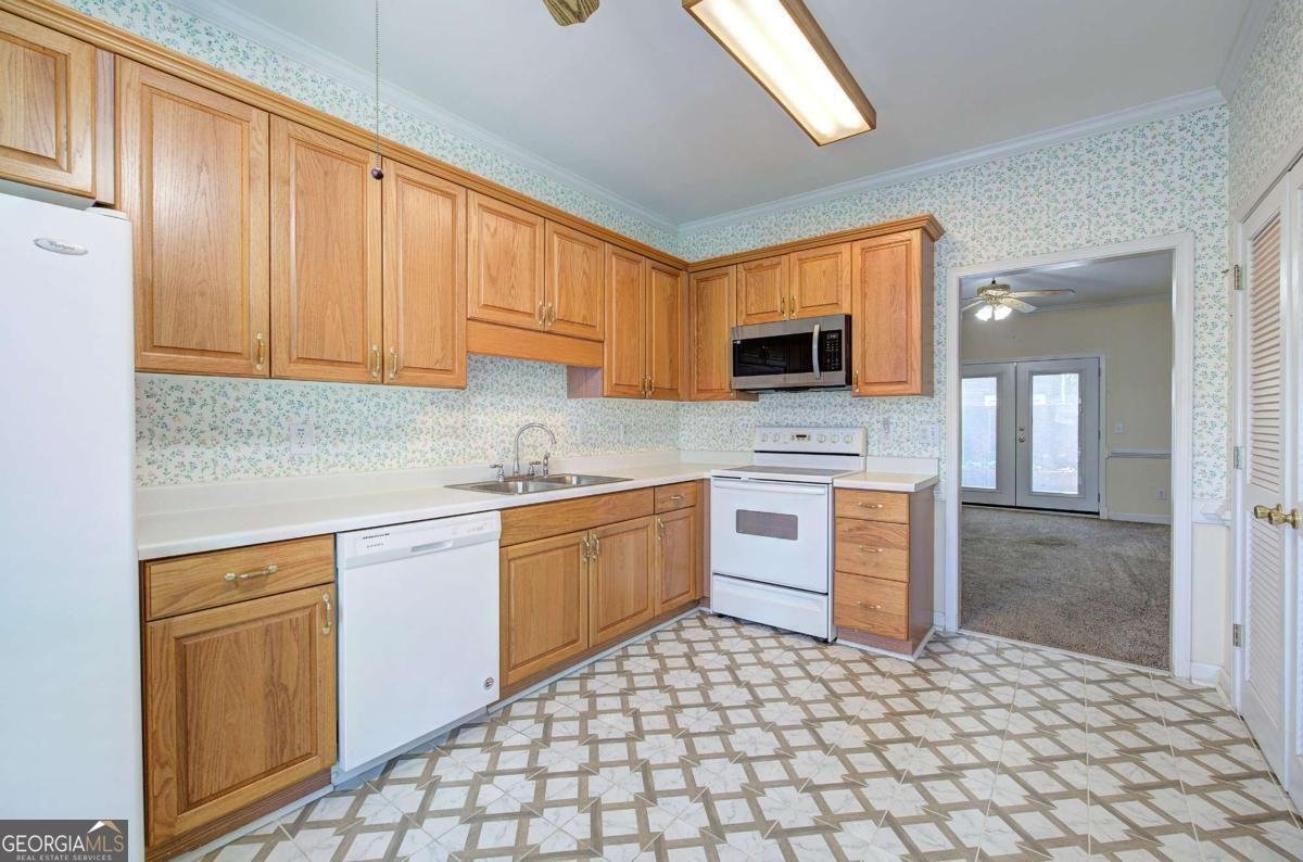 214 Manor Way Cartersville - Photo 13