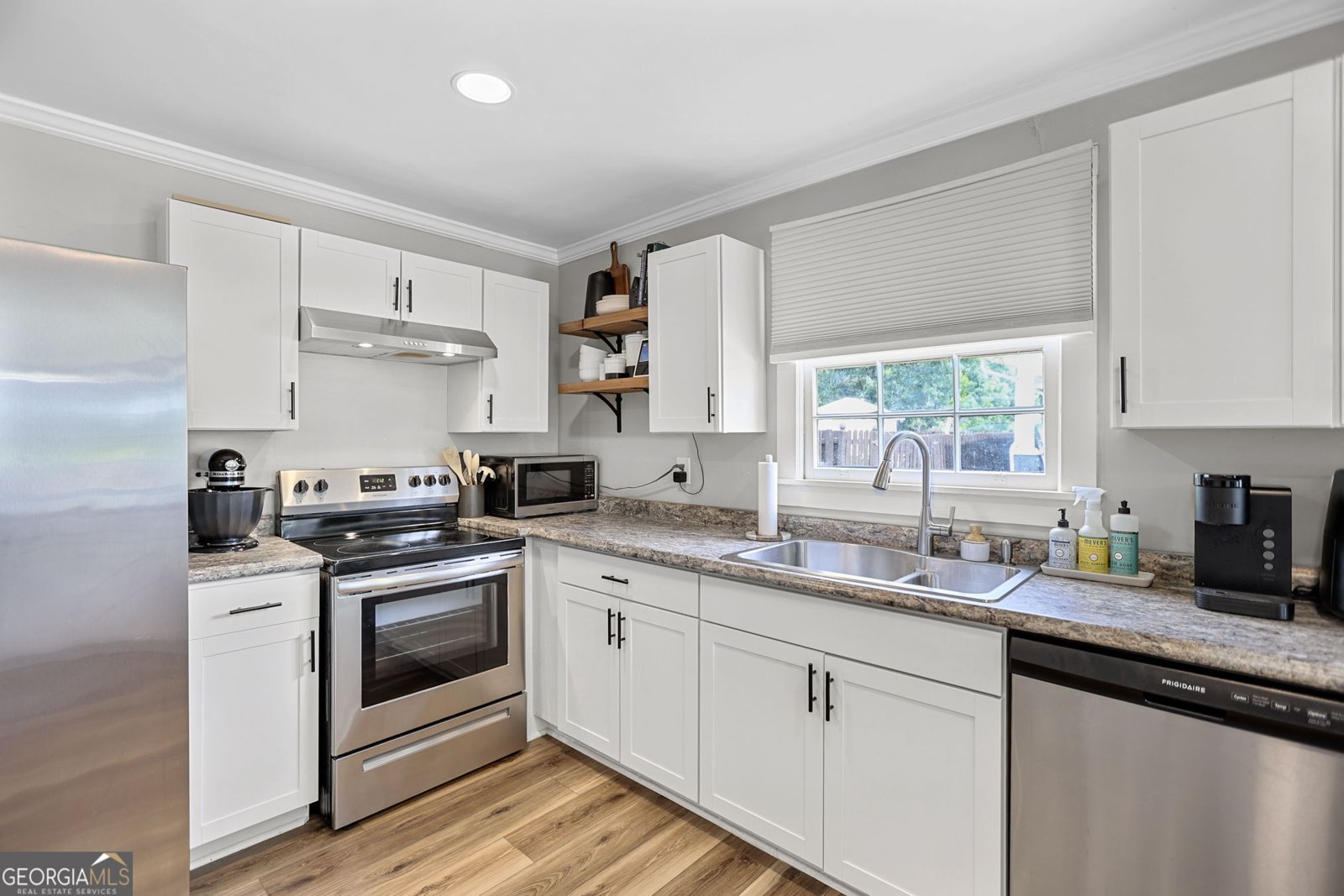 311 Folk Avenue Woodbury - Photo 11