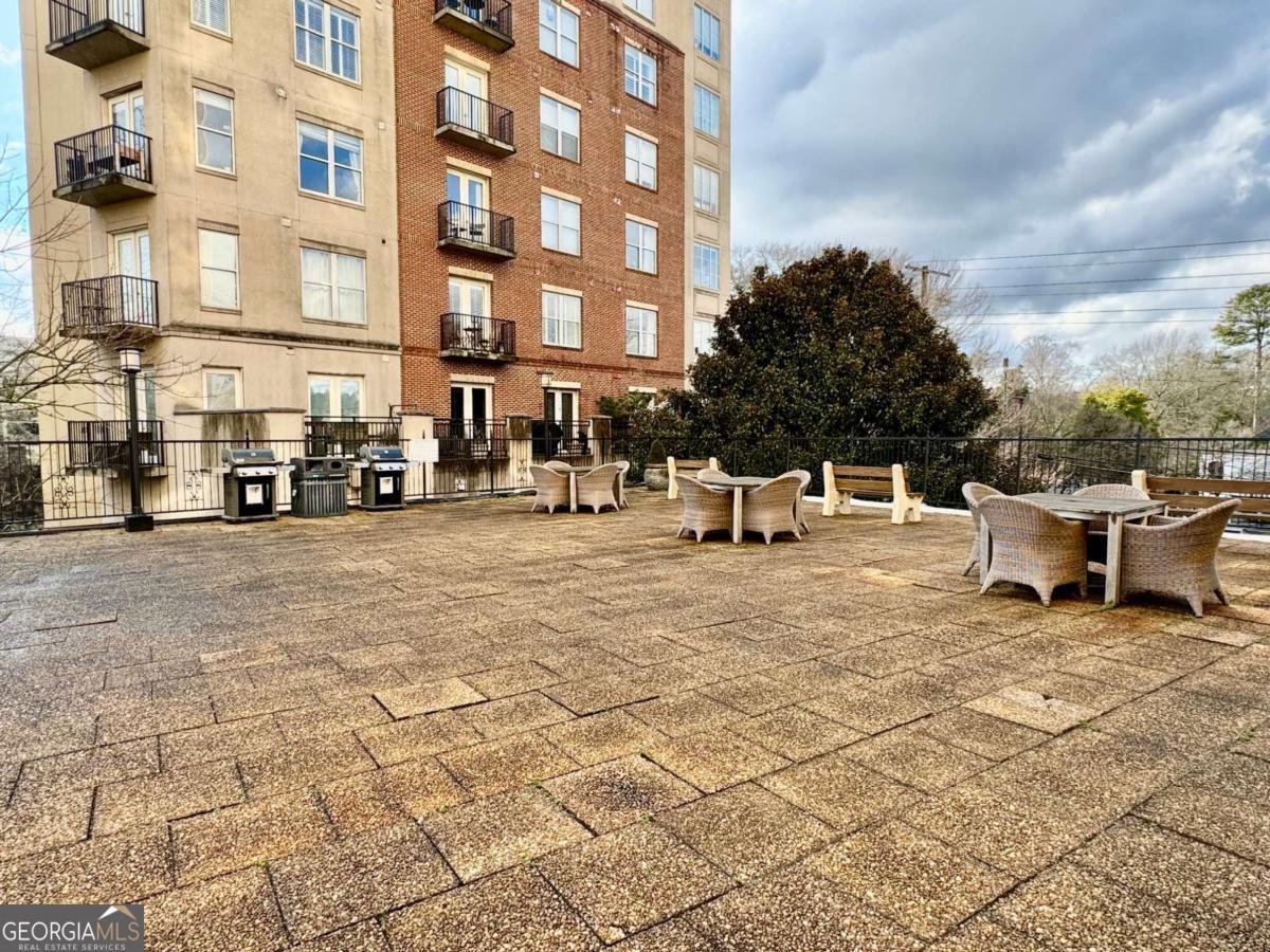 2285 Peachtree Road Atlanta - Photo 26