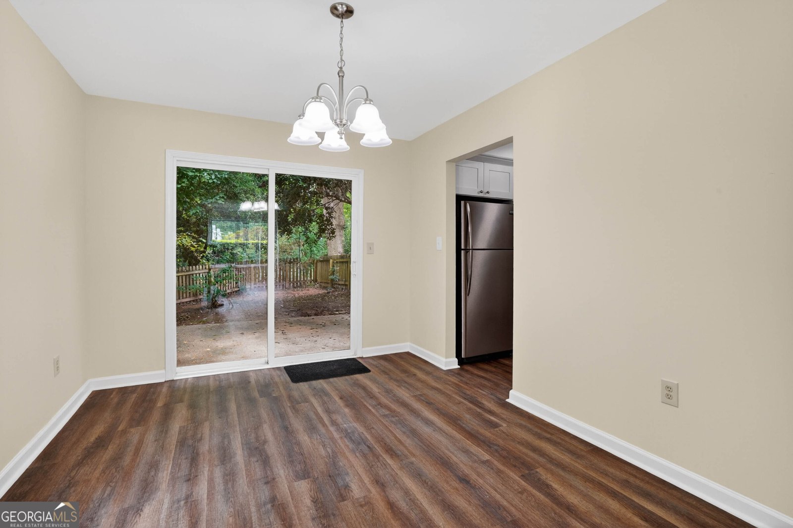 1208 Shiloh Circle Kennesaw - Photo 11