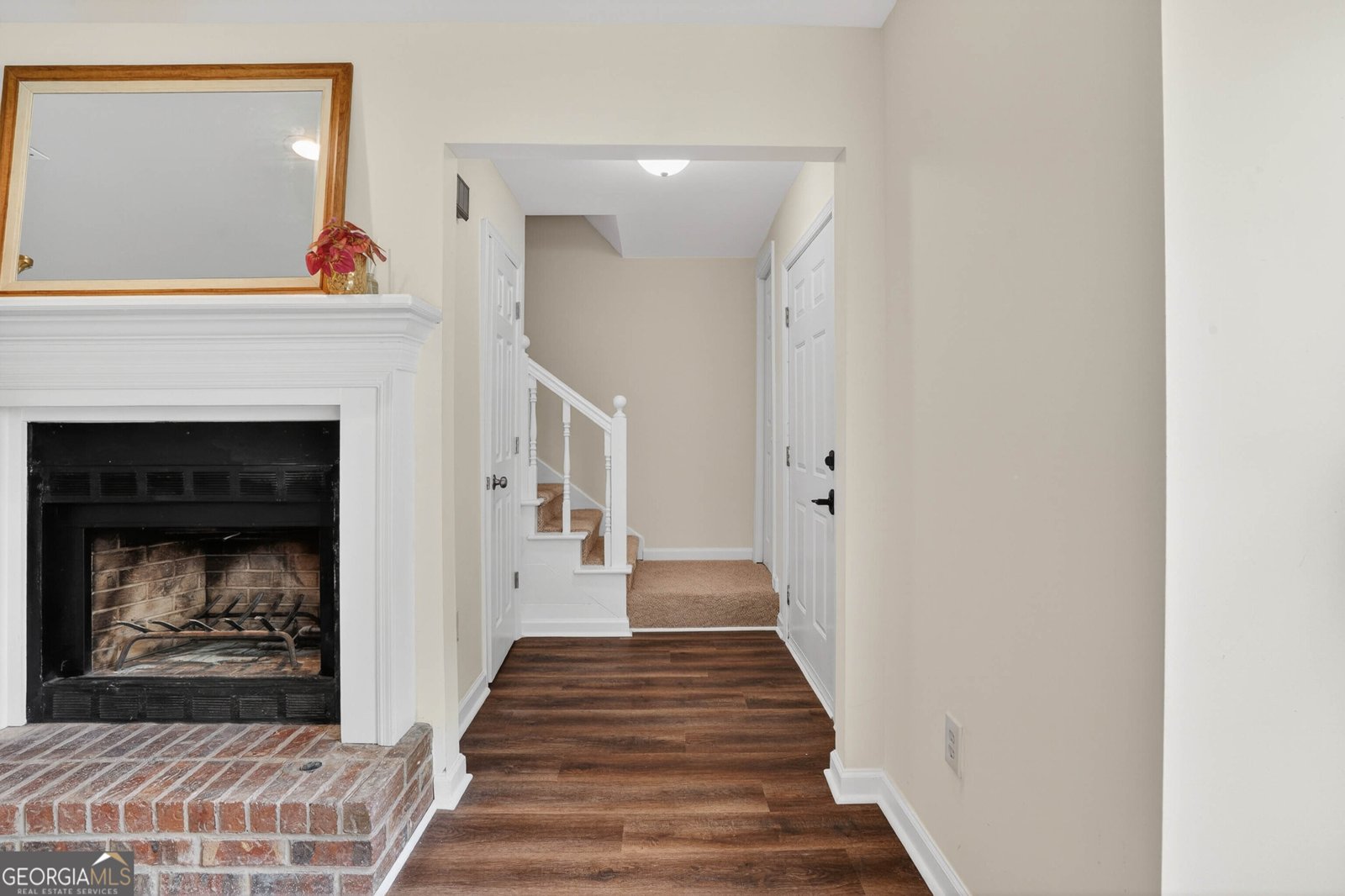 1208 Shiloh Circle Kennesaw - Photo 6