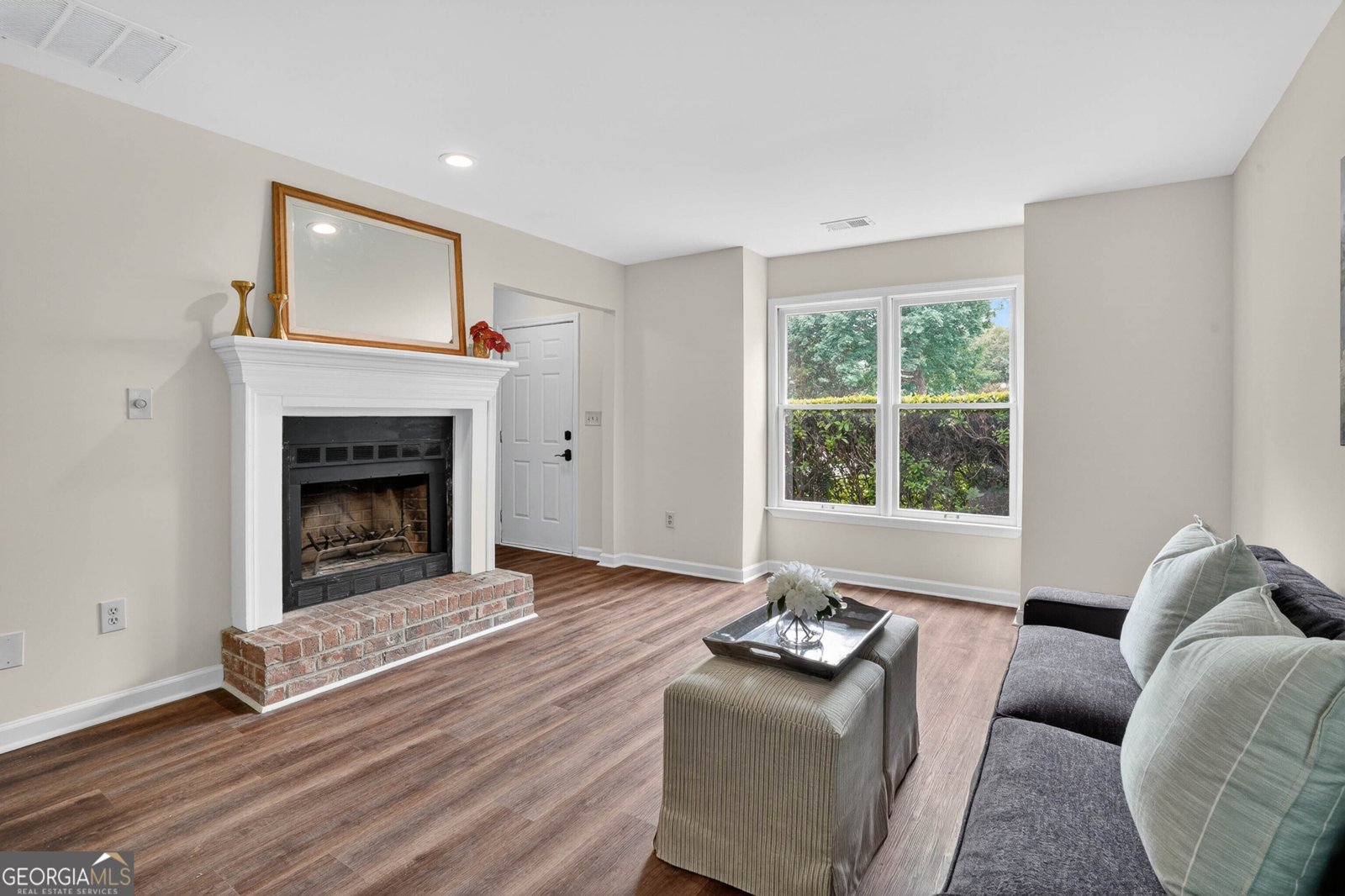 1208 Shiloh Circle Kennesaw - Photo 7