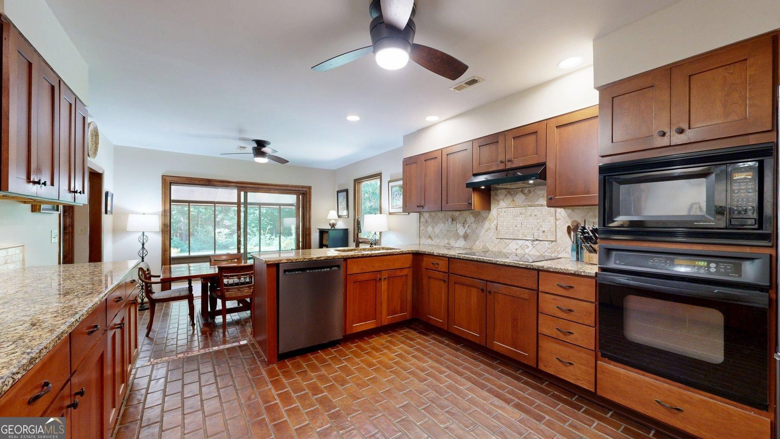 278 Spear Road Peachtree City - Photo 40