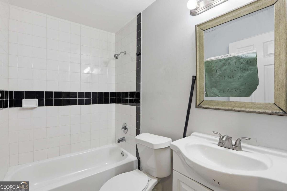 774 Linda Way Forest Park - Photo 24