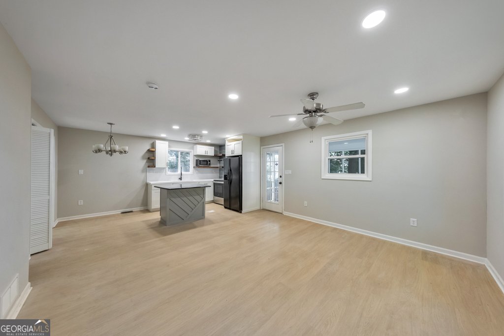 2461 Sherwood Place Marietta - Photo 11