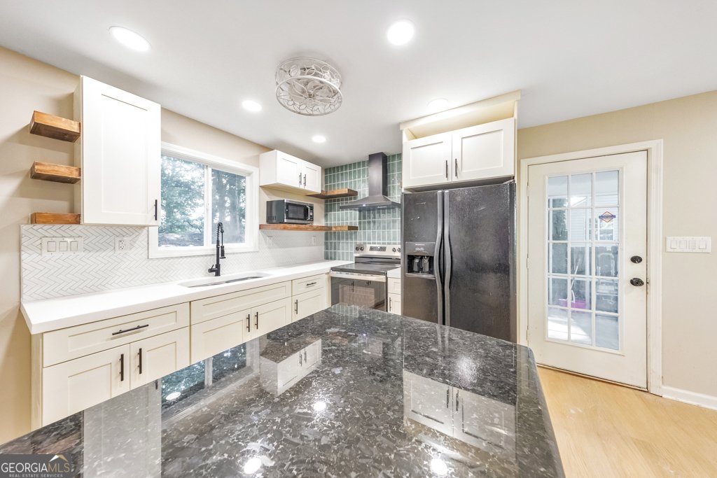 2461 Sherwood Place Marietta - Photo 13