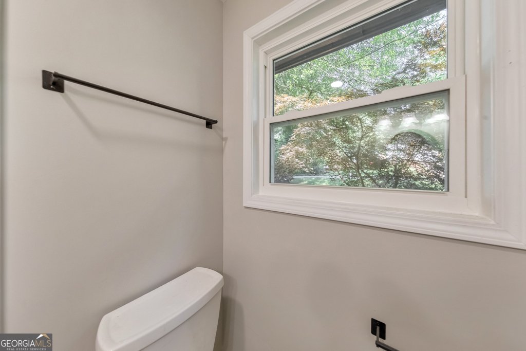 2461 Sherwood Place Marietta - Photo 18