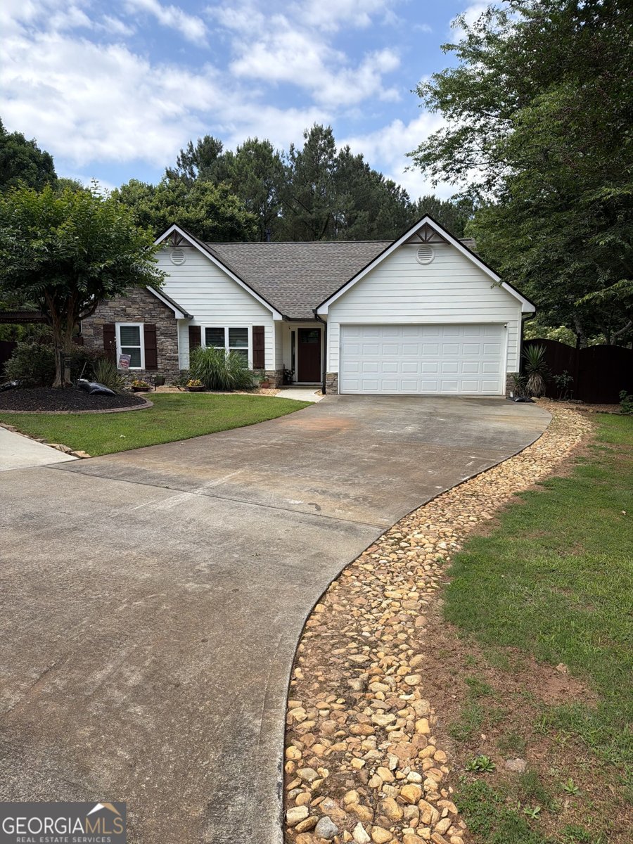1600 Eagle Drive Woodstock - main photo