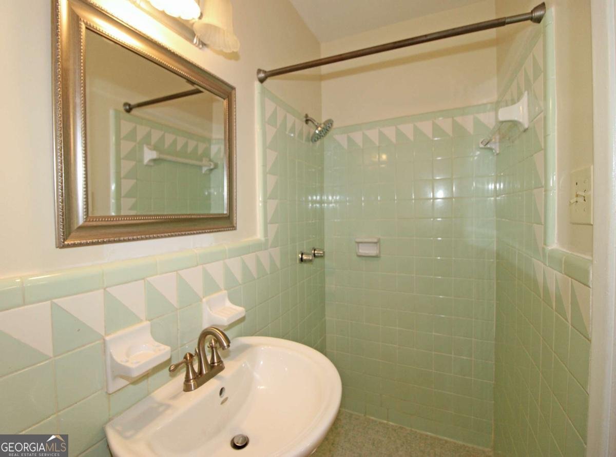 257 Chalmers Drive Atlanta - Photo 13