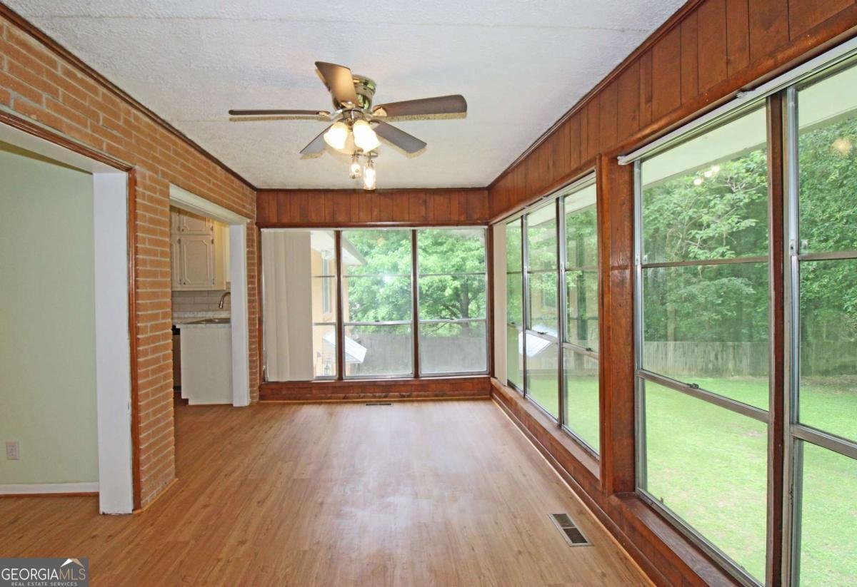 257 Chalmers Drive Atlanta - Photo 15