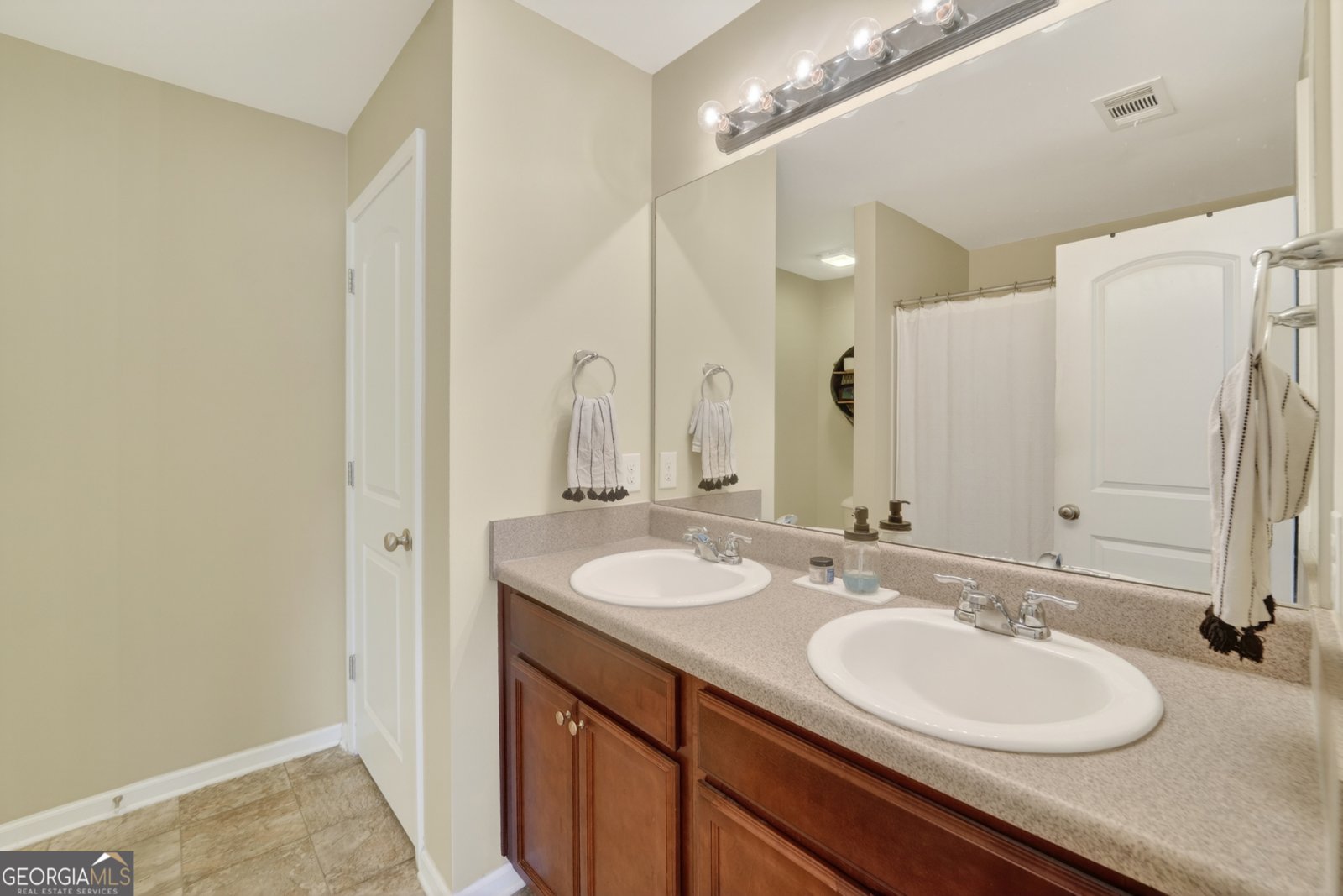 40 Cantle Drive Richmond Hill - Photo 24
