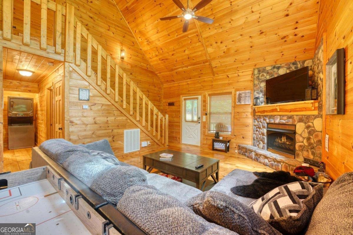 1564 Black Ankle Creek Road Cherry Log - Photo 8