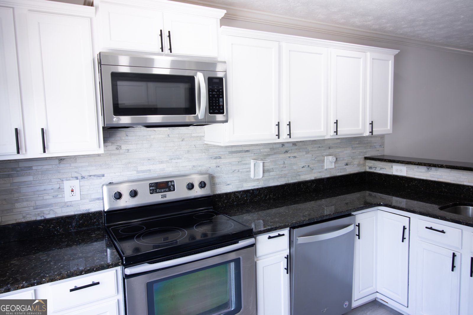 4361 Beaverton Circle Loganville - Photo 8
