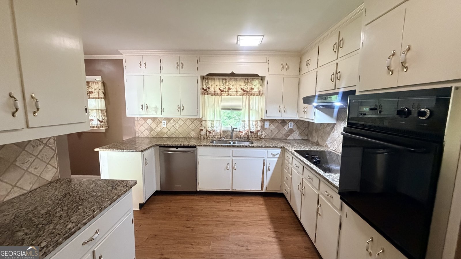 669 Hill Street Griffin - Photo 10