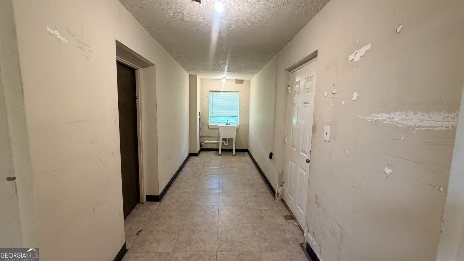 669 Hill Street Griffin - Photo 31