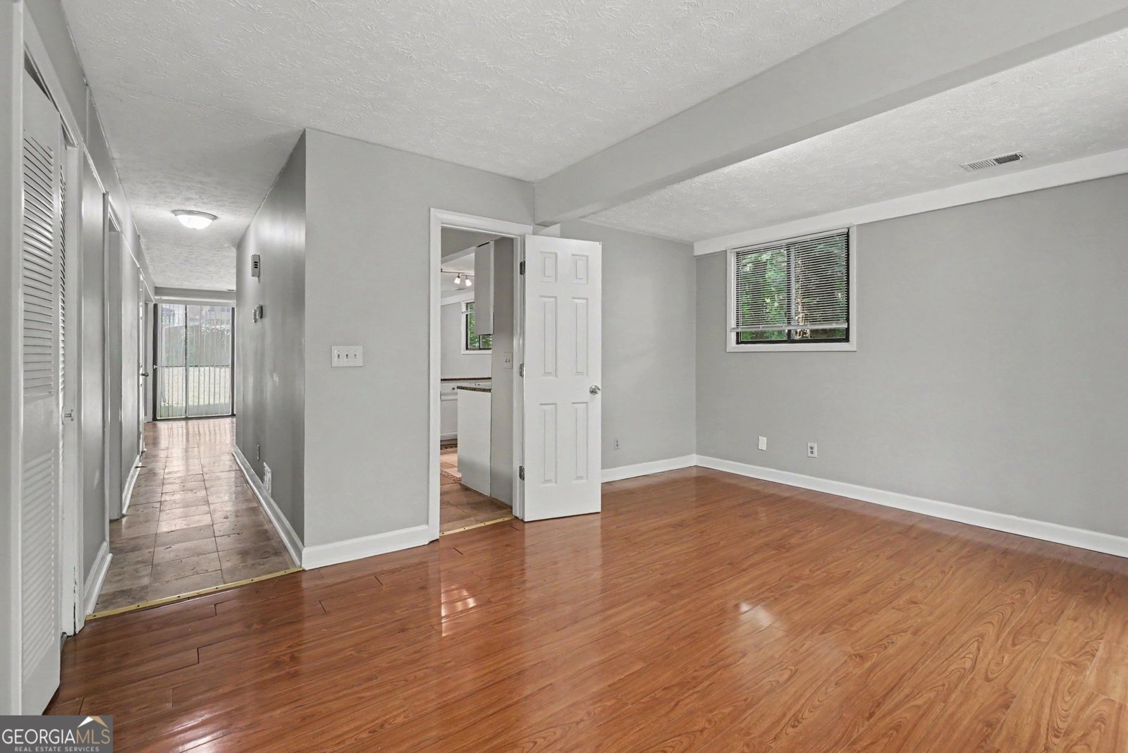 350 Willow Glenn Court Marietta - Photo 12
