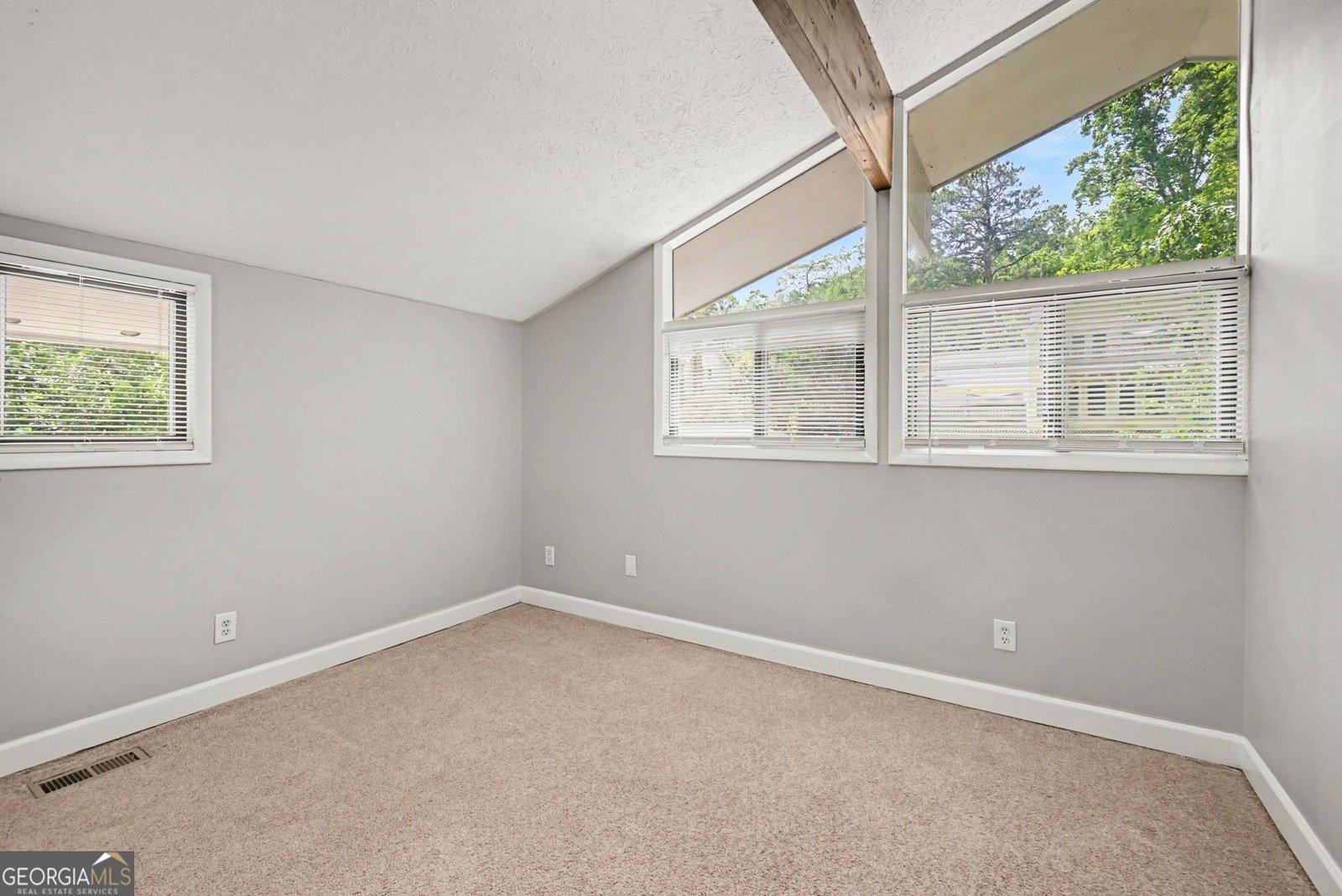 350 Willow Glenn Court Marietta - Photo 9