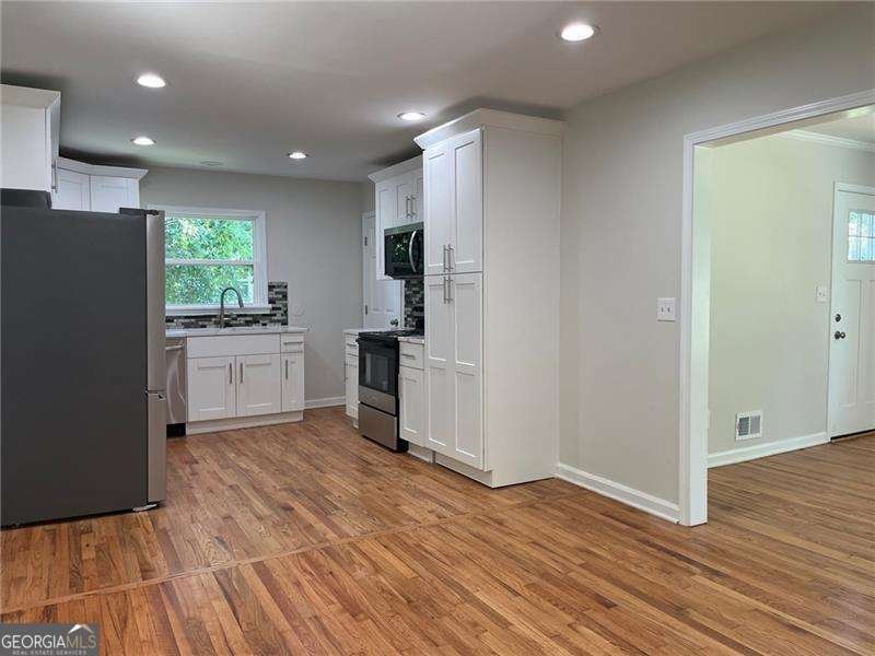 2868 Lynda Place Decatur - Photo 11