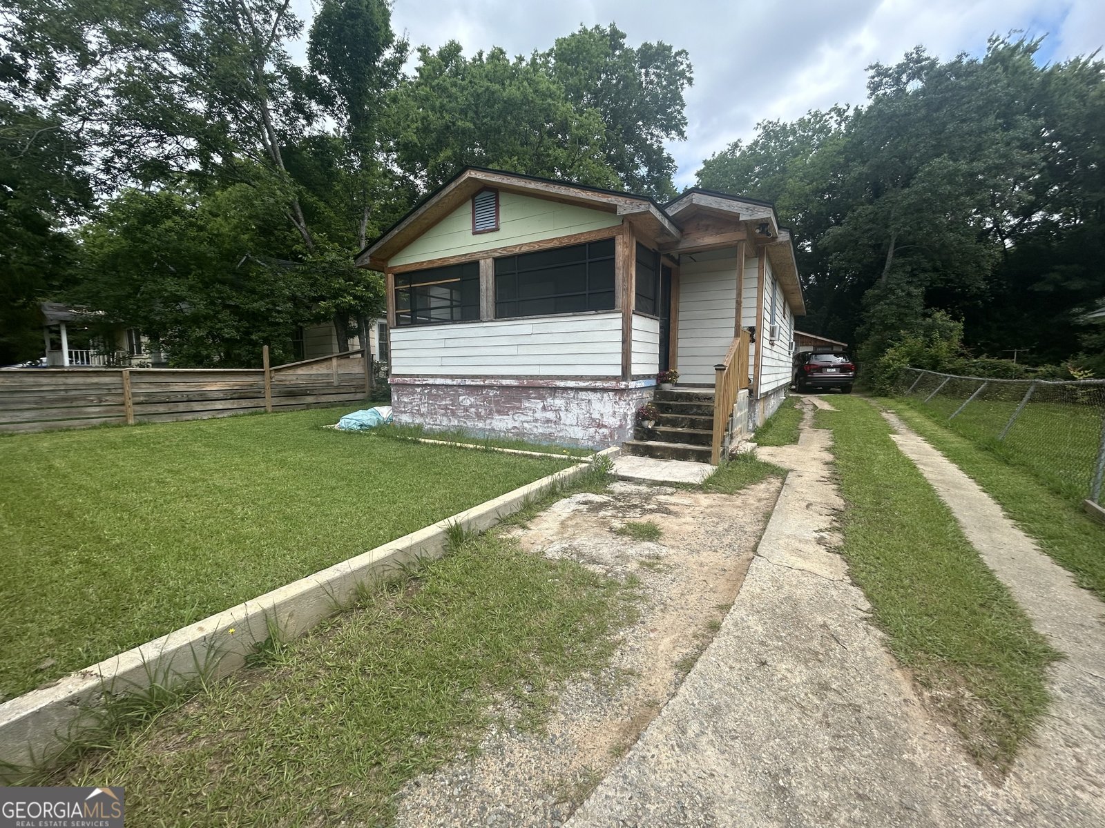 533 Grenada Terrace Macon - main photo